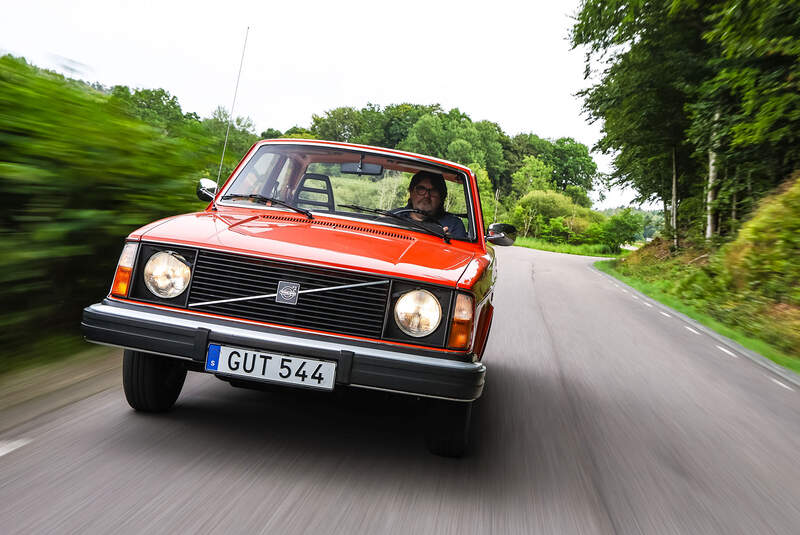 Volvo 242 DL (1975) Schweden