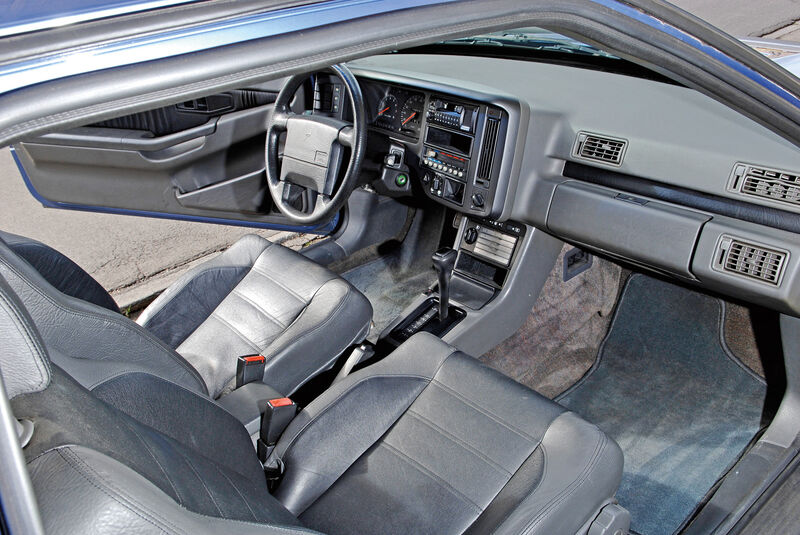 Volvo 480 S, Cockpit