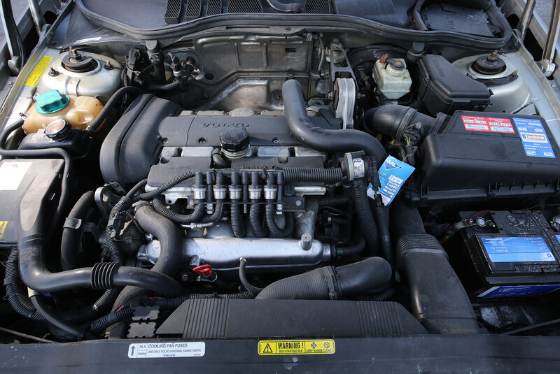 Volvo C70 2.0 T Coupe (Typ N), Motor