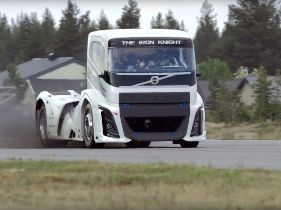 Volvo Iron Knight schnellster Truck der Welt mt 2.400 PS auto motor