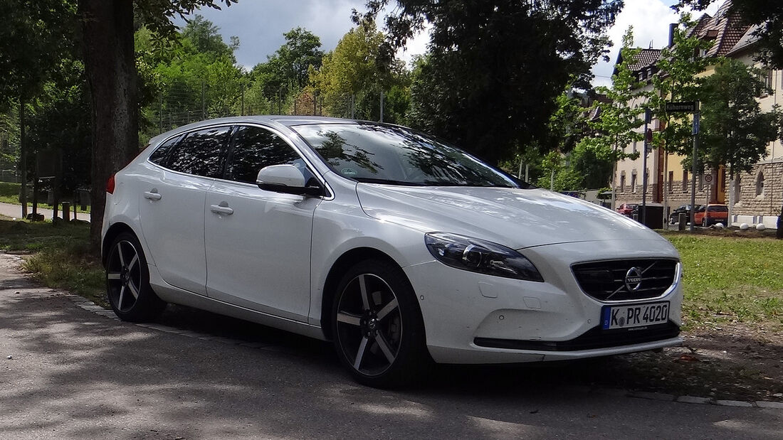 Volvo V40