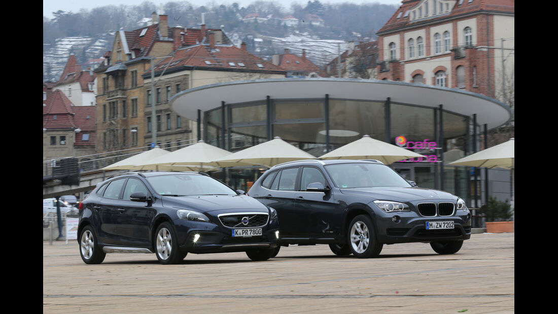 Volvo V40 Cross Country, BMW X1 x-Drive 28i, Seitenansicht