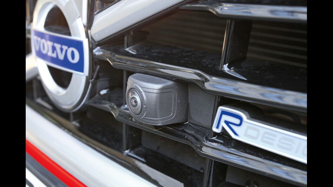 Volvo V60 D3, Kühlergrill, Kamera