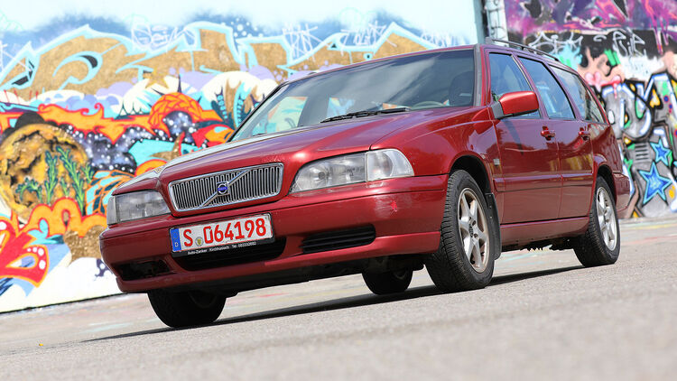 Volvo V70 2 4 20v Kombi Fur Unter 800 Euro Auto Motor Und Sport