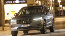 Volvo XC60 T5 AWD Inscription (2017), Front