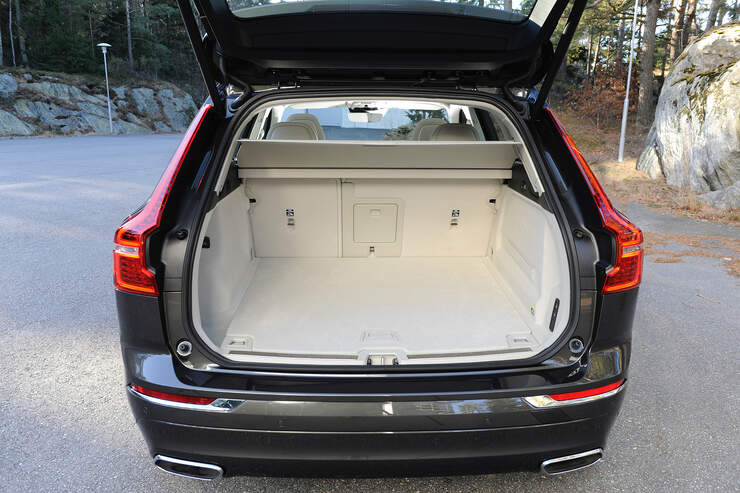 Volvo-XC60-fotoshowBig-85ca0b01-1010314.jpg