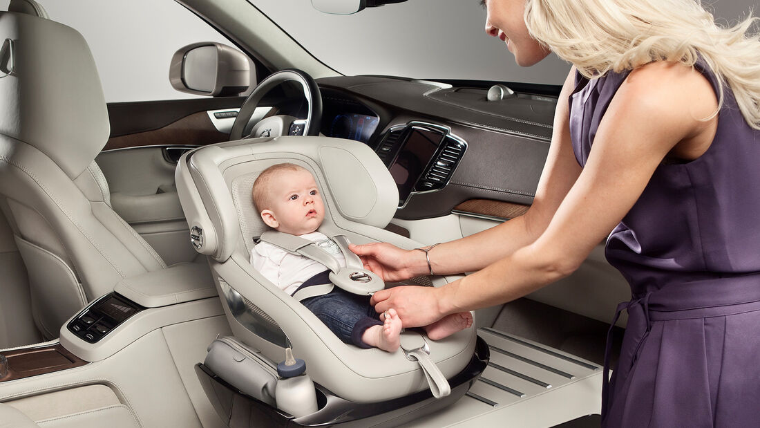 Volvo XC90 Excellence Child Seat Concept