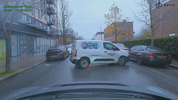 Wayve Szenario 2 Fahrzeug wendet