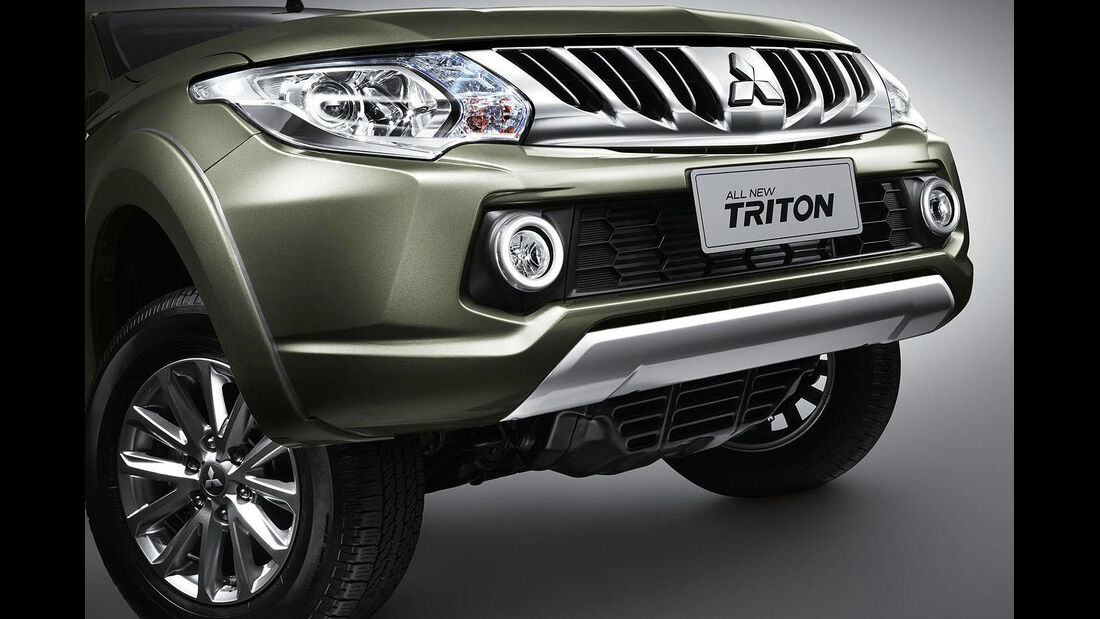 Weltpremiere Mitsubishi L200 / Triton Pickup 2015