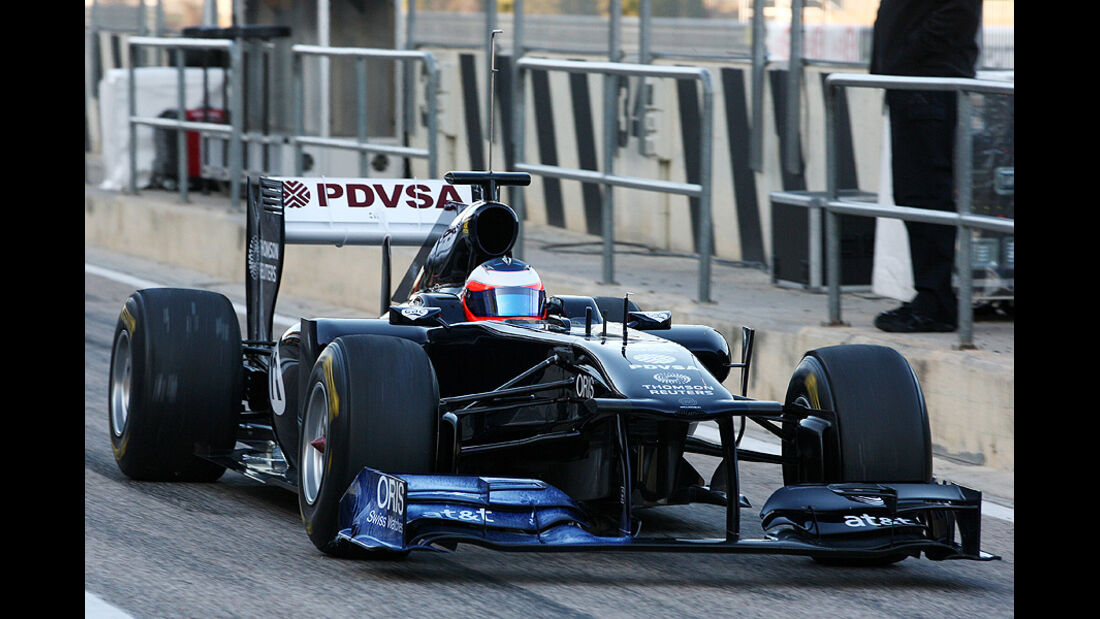 Williams FW33 Launch Valencia 2011