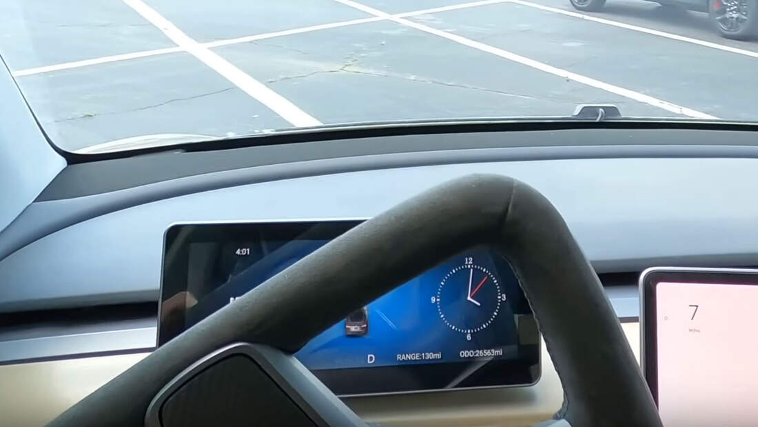 Руль yoke tesla