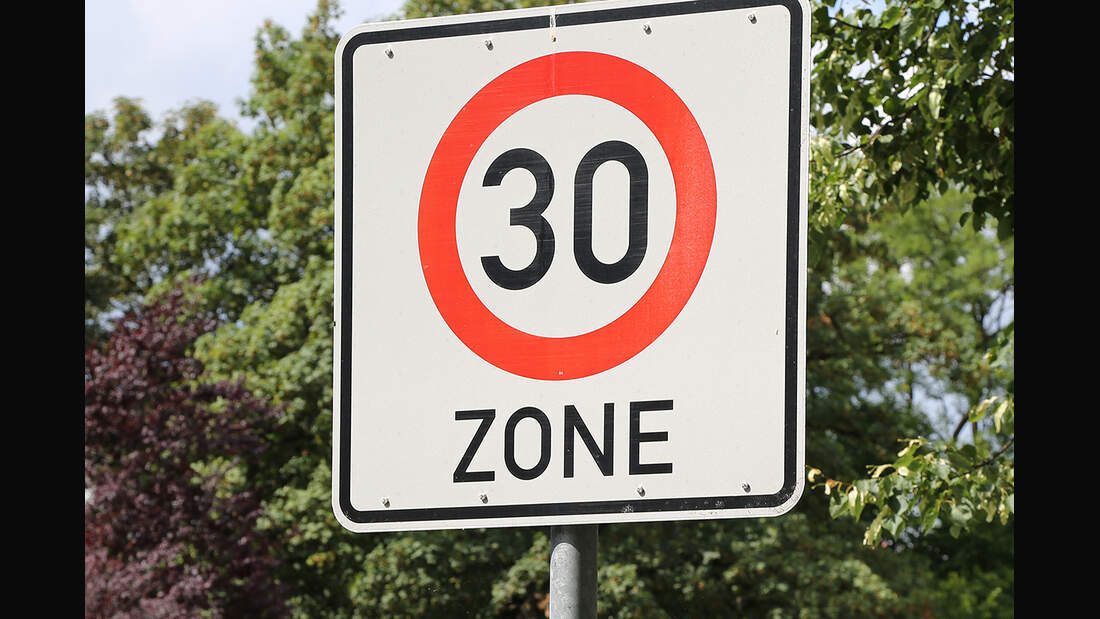 Mehr Tempo 30-Zonen: Mehr Schutz für Kinder und Senioren - auto motor ...