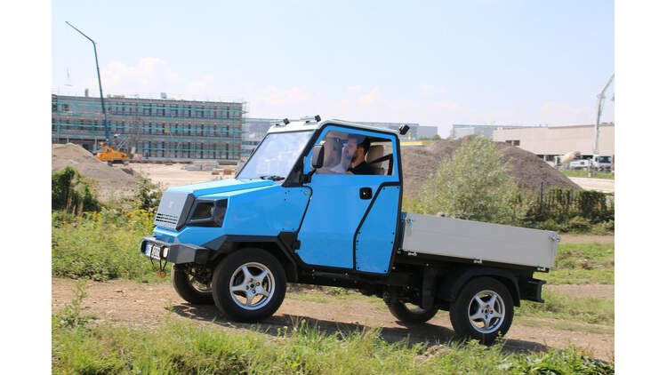 Evum Motors A Car E Transporter Fur Kommunaleinsatz Auto Motor Und Sport