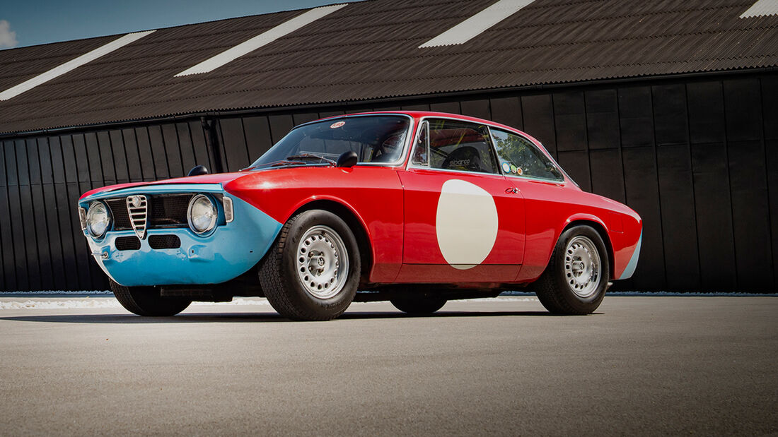 alfa romeo giulia sprint gta