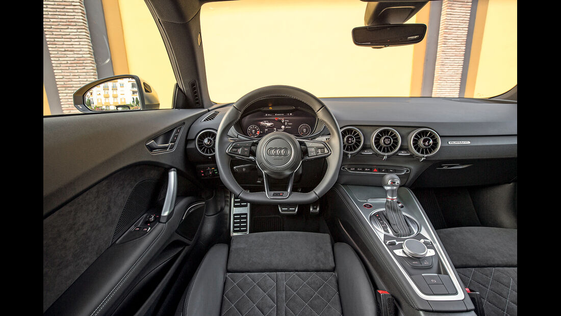 ams 19/14, Audi TTS Cockpit
