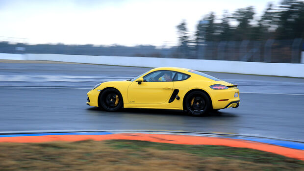 ams0219 VT S.118 BMW M2 Competition, Porsche 718 Cayman 