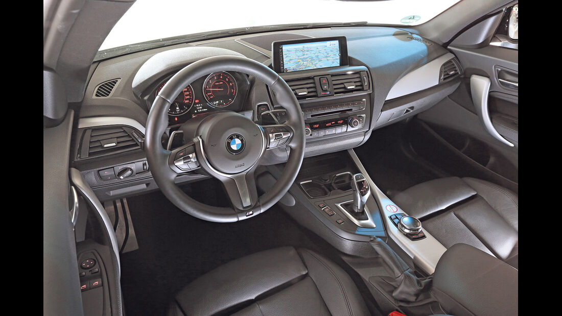 asv 1814, BMW 220i, Cockpit