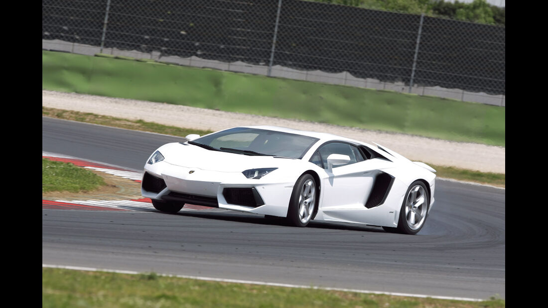 auto, motor und sport Leserwahl 2013: Kategorie G Sportwagen - Lamborghini Aventador