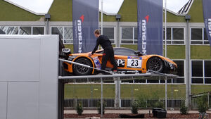 auto motor und sport beim 24h-Rennen Nürburgring, McLaren MP4-12C GT3 