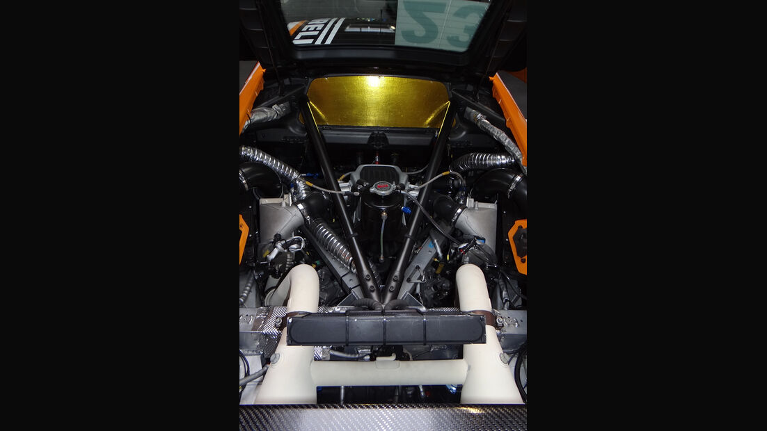 auto motor und sport beim 24h-Rennen Nürburgring, McLaren MP4-12C GT3