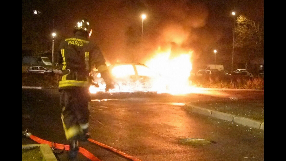 brennende Autos Frankreich