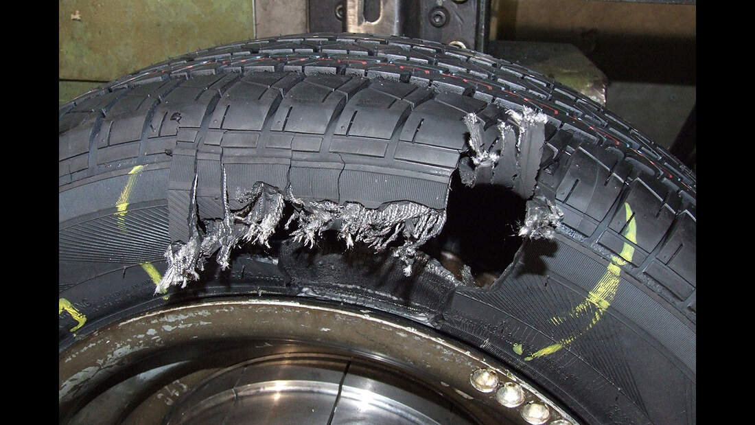 Welche Reifen auf welche Achse? Die besseren nach hinten AUTO MOTOR UND SPORT