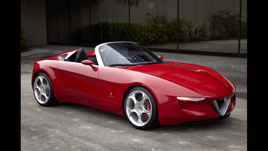 PininfarinaStudie Alfa Romeo 2uettottanta in Genf AUTO MOTOR UND SPORT