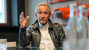 Drivers & Business Club München, Jacky Ickx, Genesis