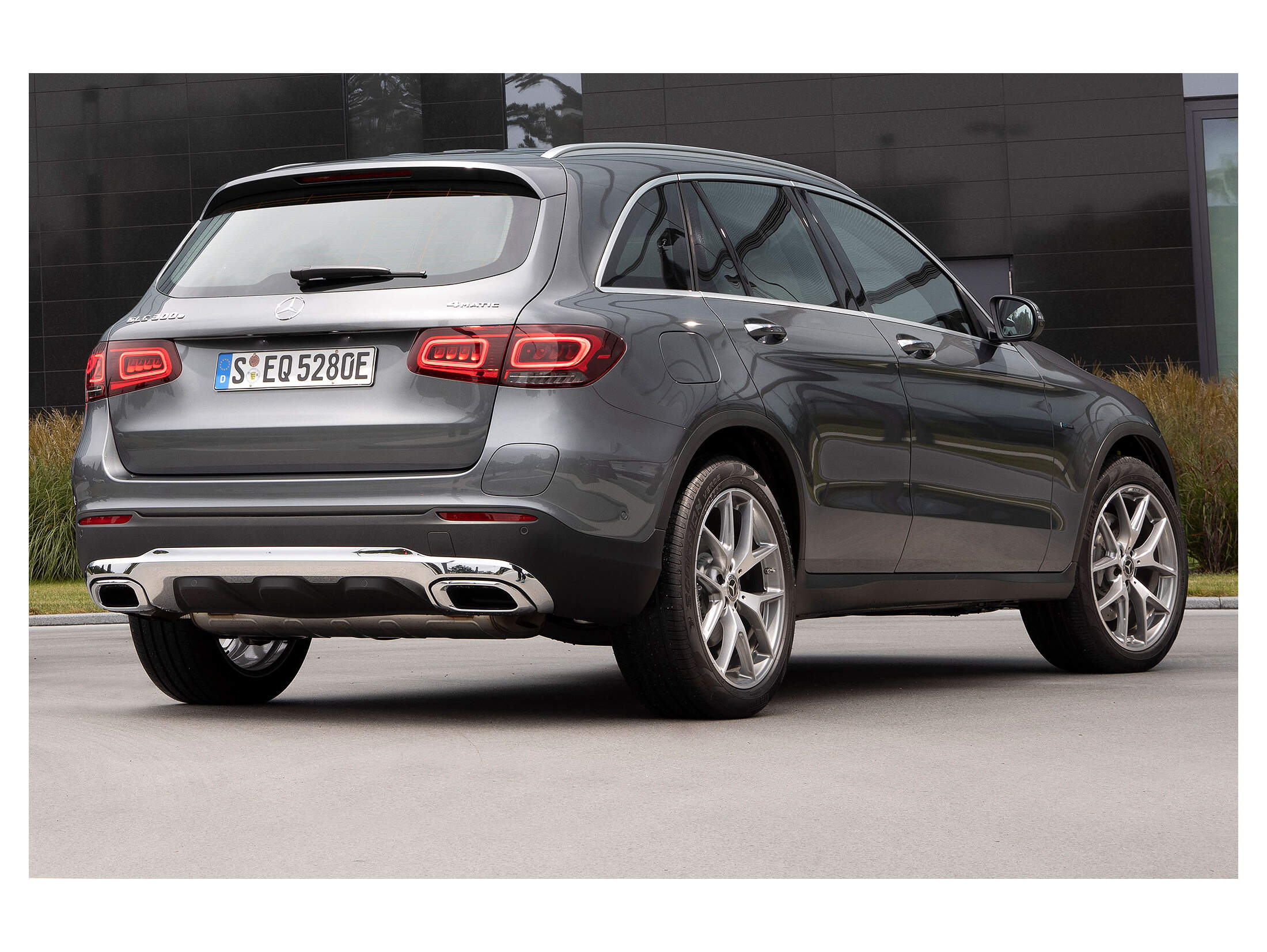 Plug in Hybrid Mercedes GLC 300 e Hybrid Weltpremiere AUTO MOTOR UND SPORT