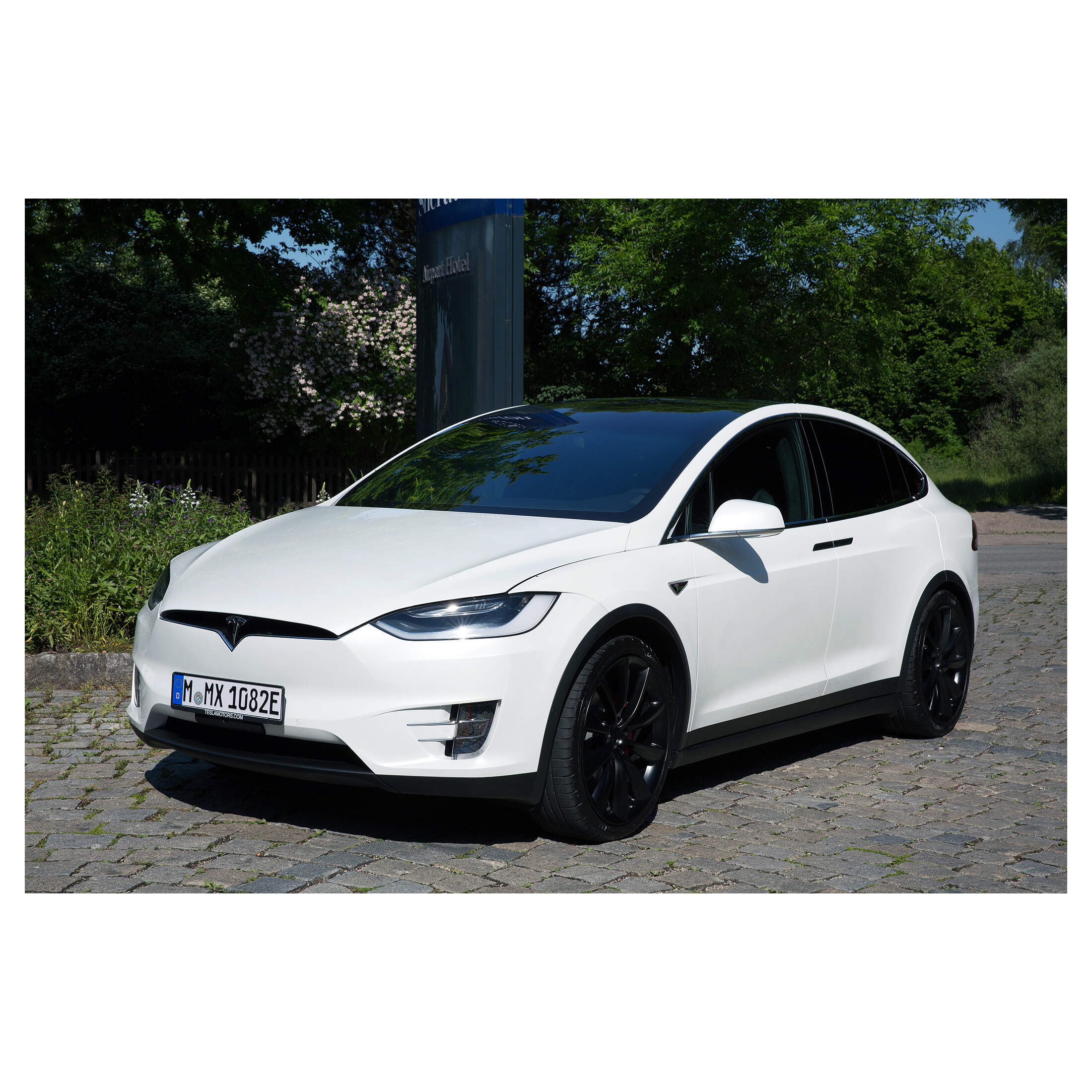 Fahrbericht Tesla Model X 90D erste Test Fahrt mit dem E SUV AUTO MOTOR UND SPORT