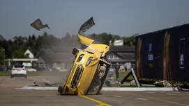 08/2022, AXA Elektroauto Crashtest Dübendorf Schweiz 2022