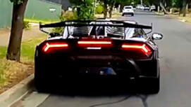 Lamborghini Australien Sportwagenführerschein