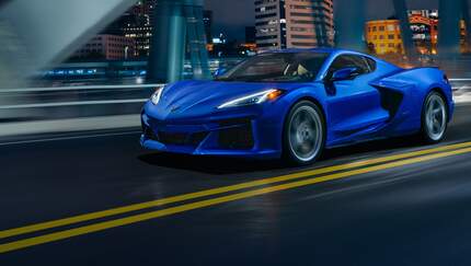 Corvette E Ray 2023 Hybrid Sportwagen mit 664 PS AUTO MOTOR UND SPORT