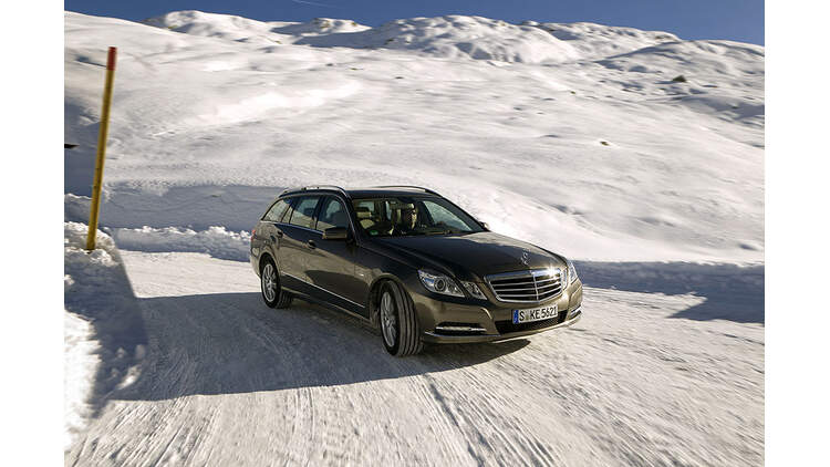 Mercedes E 250 Cdi 4matic Fahrbericht Traktion Fur Spritsparer Auto Motor Und Sport