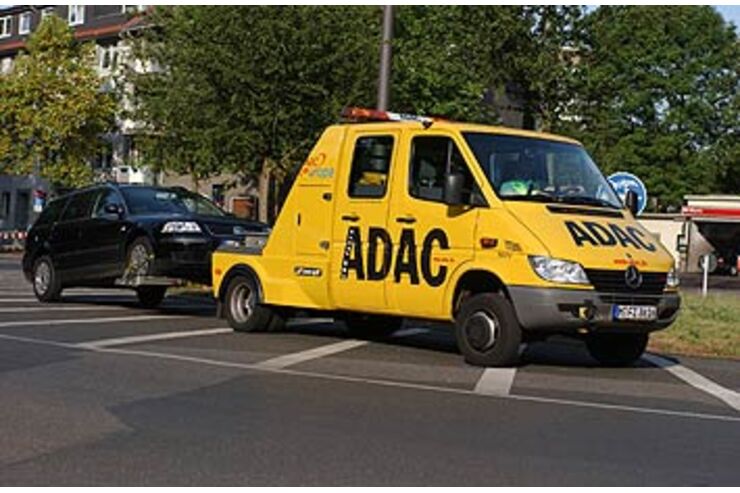 Schutzbriefe im Vergleich ADAC Plus teurer als die