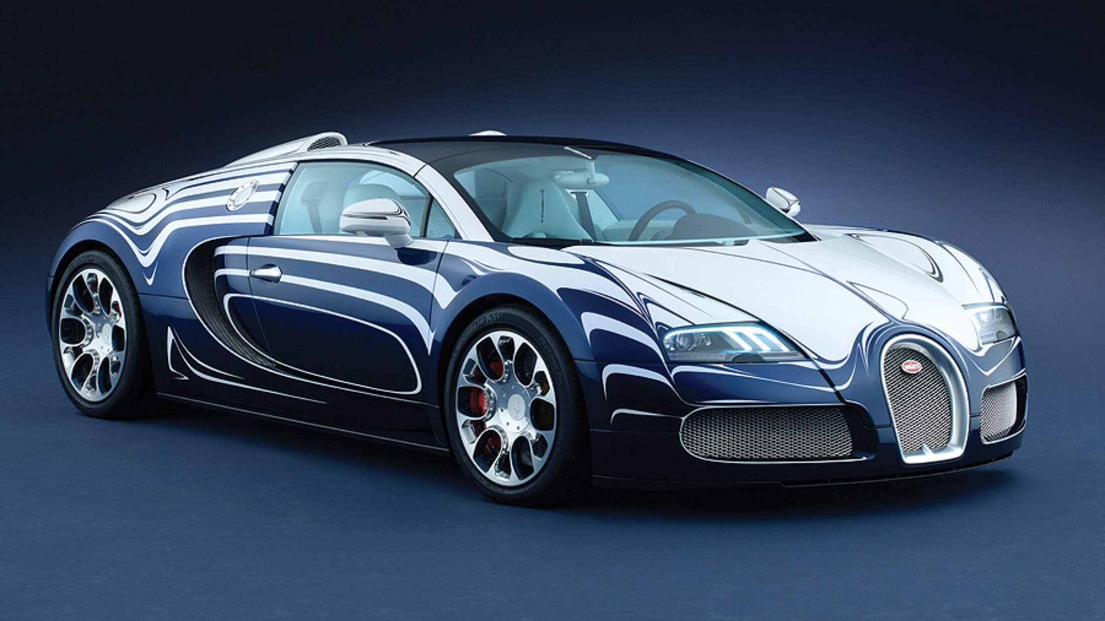 Bugatti L´Or Blanc Supersportler im Porzellan Trimm   AUTO MOTOR ...