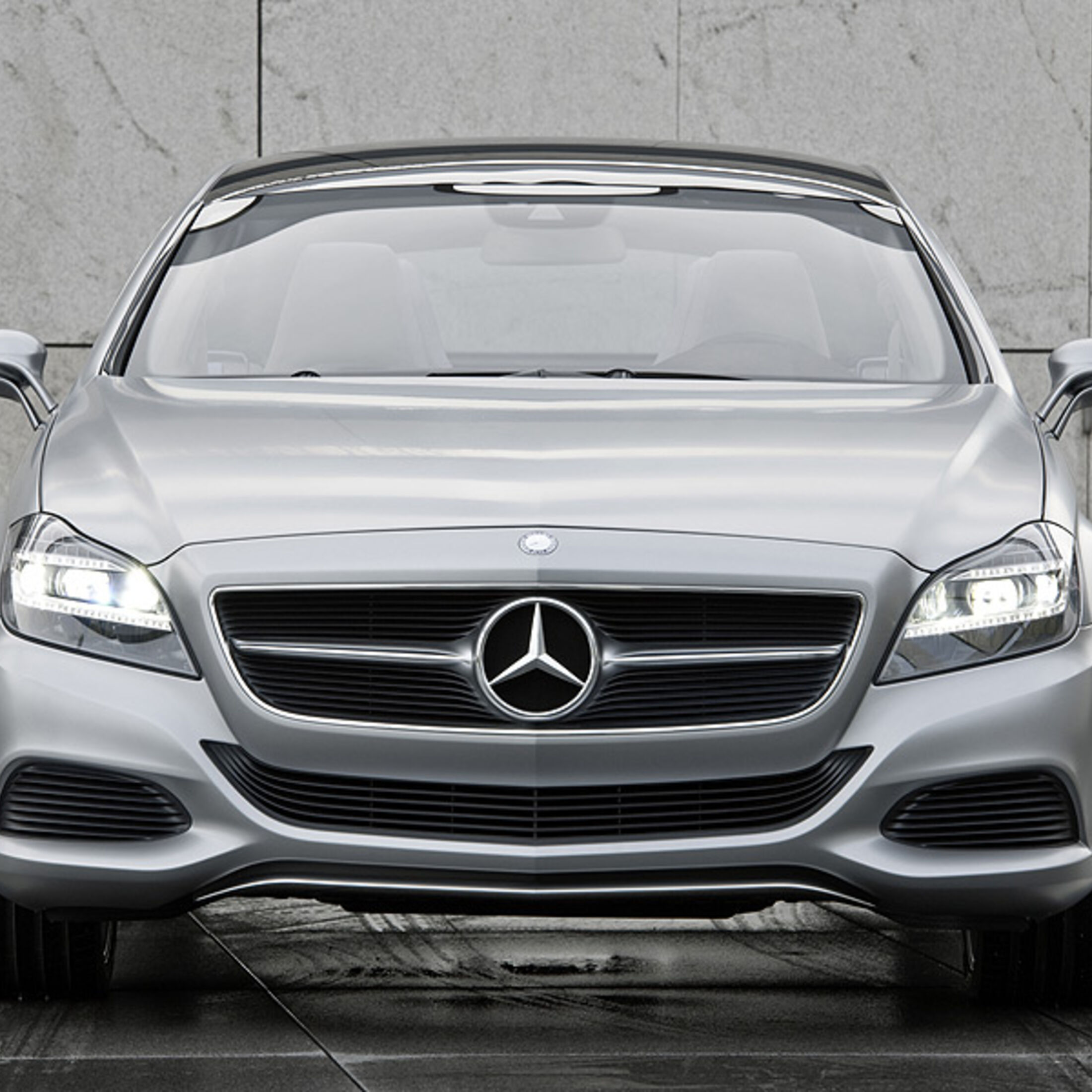Mercedes CLS bekommt Voll-LED-Scheinwerfer: Mercedes bringt Voll-LED- Scheinwerfer