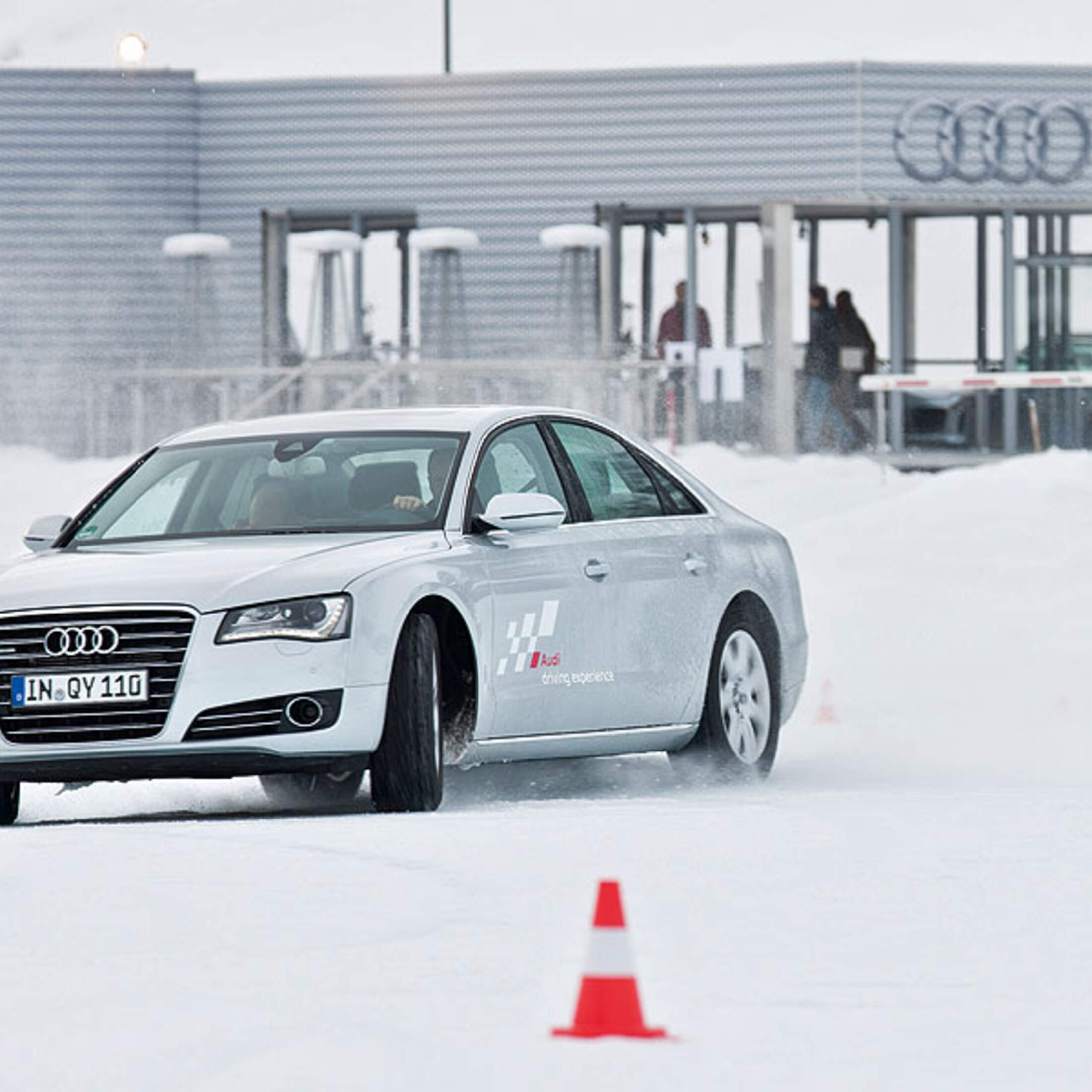 Audi Driving Experience Fahrertrainings von Audi AUTO MOTOR UND SPORT