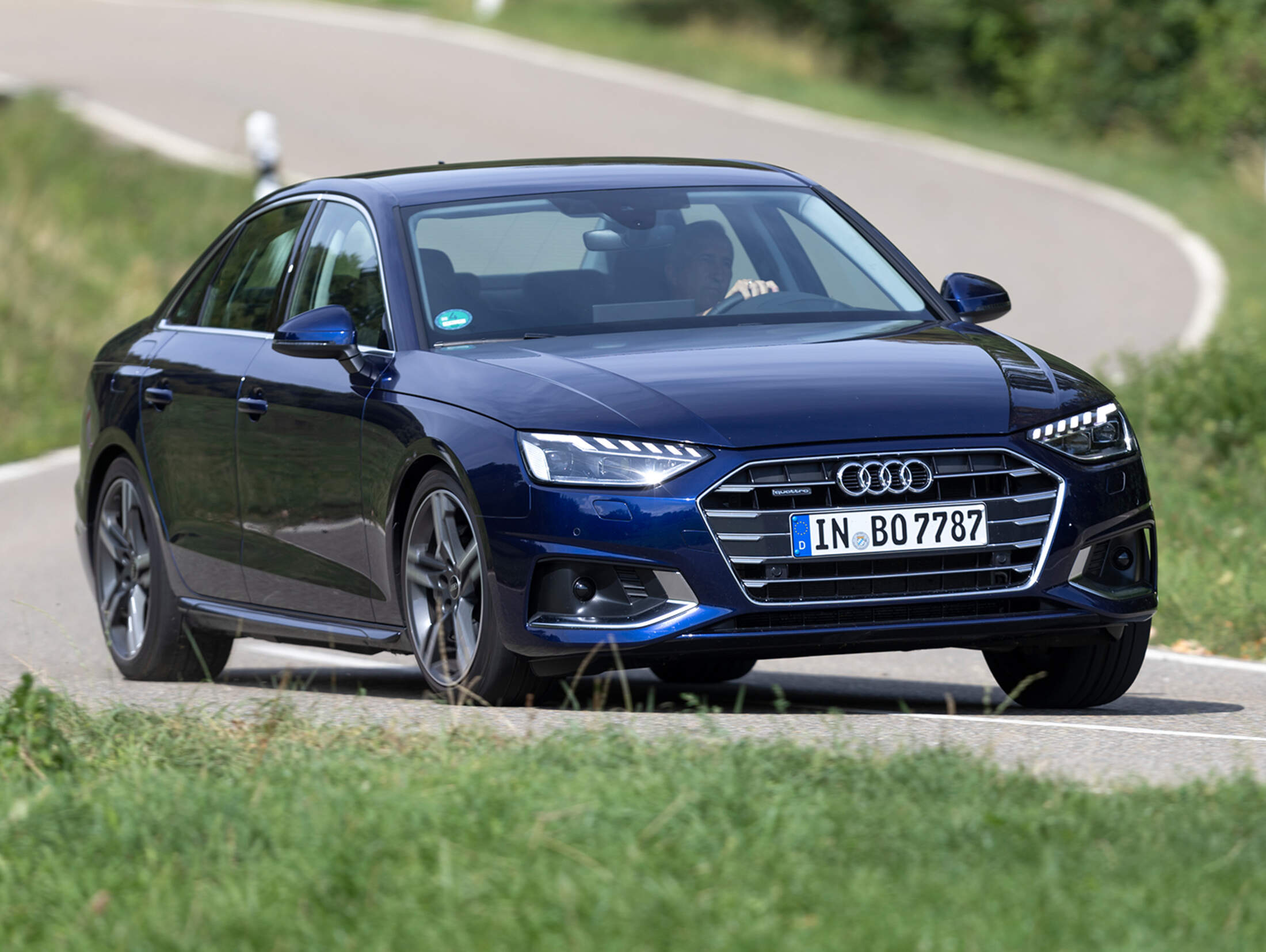 Kosten und Realverbrauch: Audi A4 40 TDI Quattro Advanced | AUTO MOTOR UND  SPORT