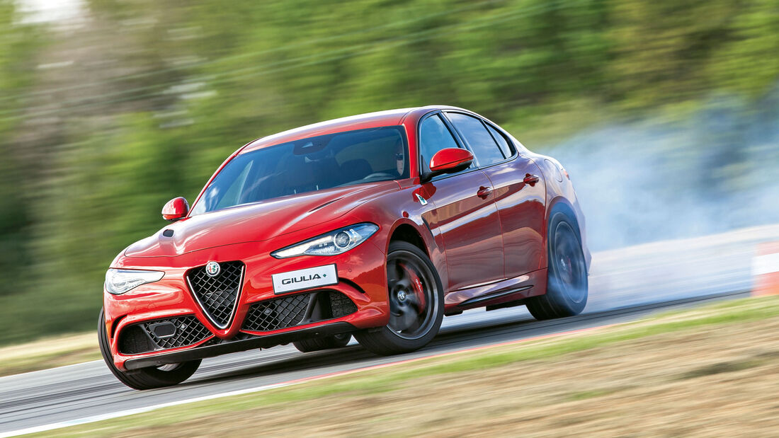 sport auto Award 2017 - E 045 - Alfa Romeo Giulia Quadrifoglio 