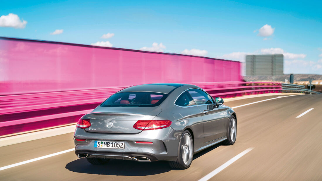 sport auto Award 2017 - L 114 - Mercedes C 300 Coupé